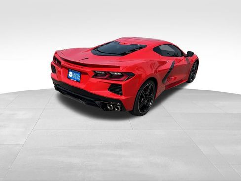 Used 2024 Chevrolet Corvette Stingray Preferred Cpe w/ Battery Protection Package RWD image 7