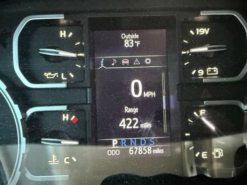 Used 2021 Toyota Tundra SR5 w/ SR5 Upgrade Package AWD/4WD image 16