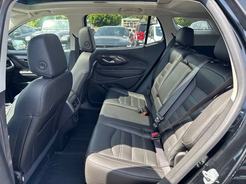 Used 2022 GMC Terrain Denali w/ Black Diamond Edition AWD/4WD image 7