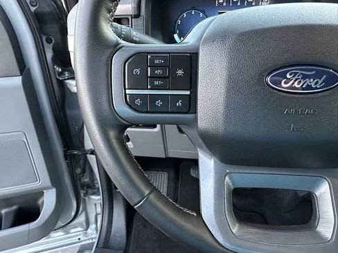 Used 2024 Ford F150 XLT image 5