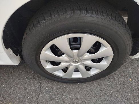 Used 2009 Toyota Corolla LE image 24