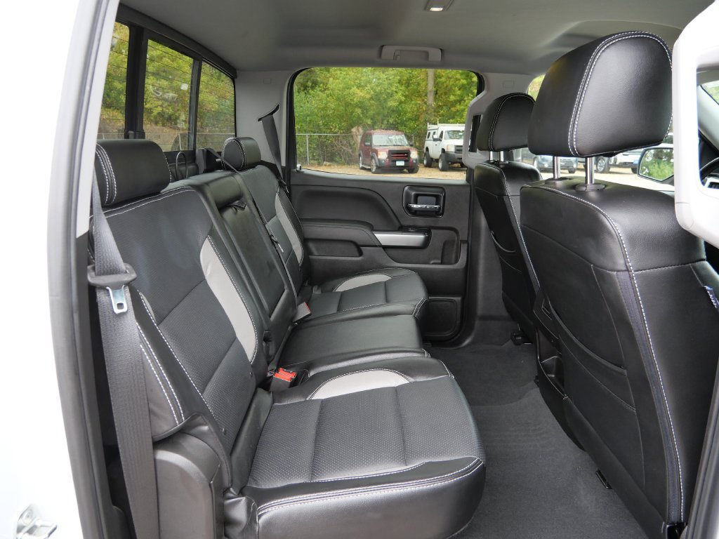 Used 2018 Chevrolet Silverado 1500 LT w/ All Star Edition AWD/4WD image 14