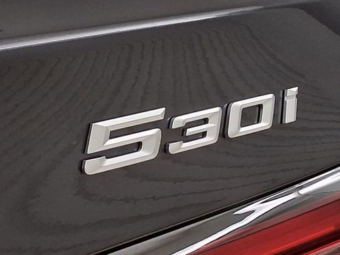 New 2026 BMW 530i w/ Convenience Package RWD image 20