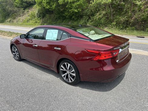 Used 2017 Nissan Maxima Platinum FWD image 4
