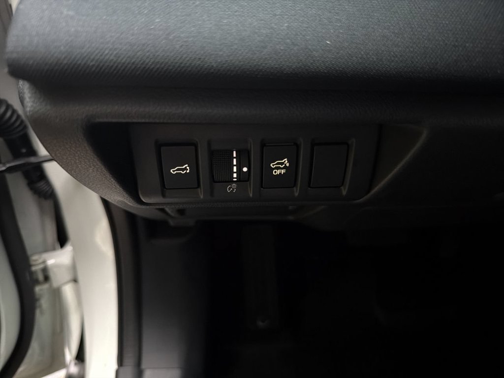 Certified 2022 Subaru Outback Premium AWD/4WD image 17