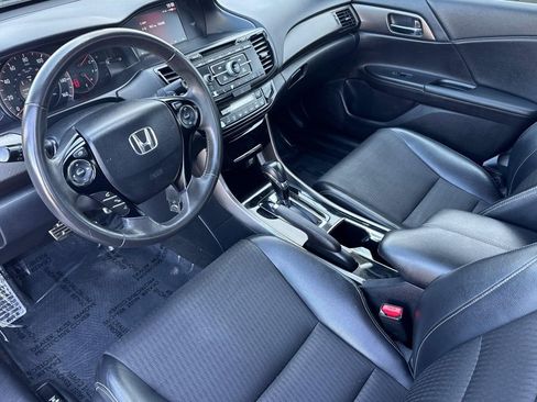 Used 2016 Honda Accord Sport image 4
