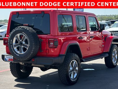 Used 2020 Jeep Wrangler Unlimited Sahara w/ LED Lighting Group AWD/4WD image 5