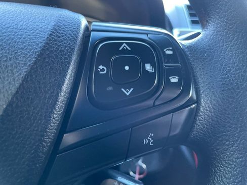 Used 2016 Toyota Camry LE image 13