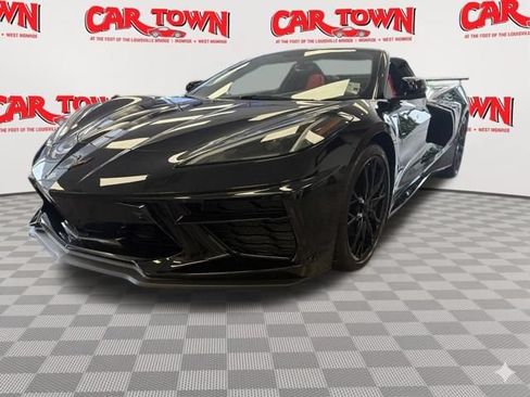 Used 2023 Chevrolet Corvette Stingray Preferred Conv w/ Z51 Performance Package RWD image 3