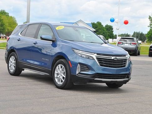 Used 2024 Chevrolet Equinox LT w/ LPO, Floor Liner Package FWD image 1