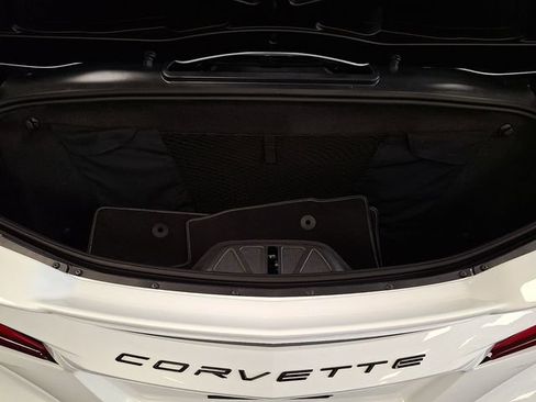 Used 2023 Chevrolet Corvette Stingray Preferred Conv w/ Z51 Performance Package RWD image 26