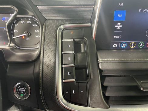 Used 2021 GMC Yukon SLT w/ SLT Premium Package AWD/4WD image 23