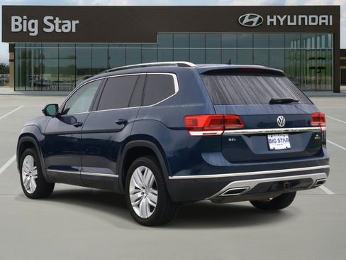 Used 2018 Volkswagen Atlas SEL Premium AWD/4WD image 3