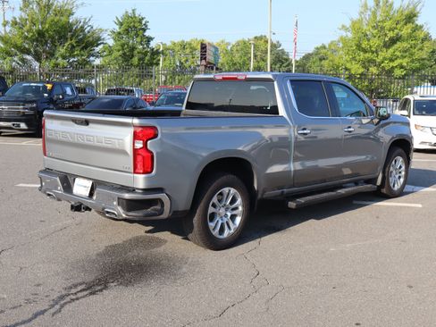 Used 2024 Chevrolet Silverado 1500 LTZ w/ Z71 Off-Road Package AWD/4WD image 10