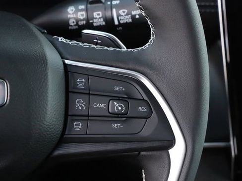 New 2026 Jeep Grand Cherokee L Laredo AWD/4WD image 23