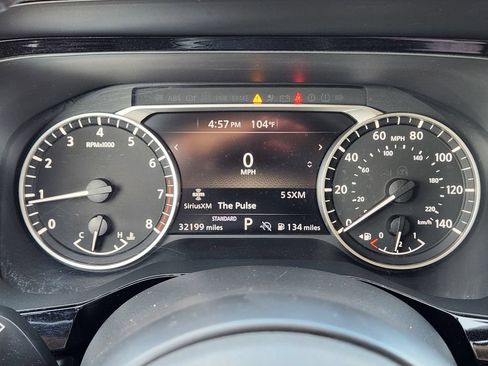 Used 2025 Nissan Pathfinder SV FWD image 16