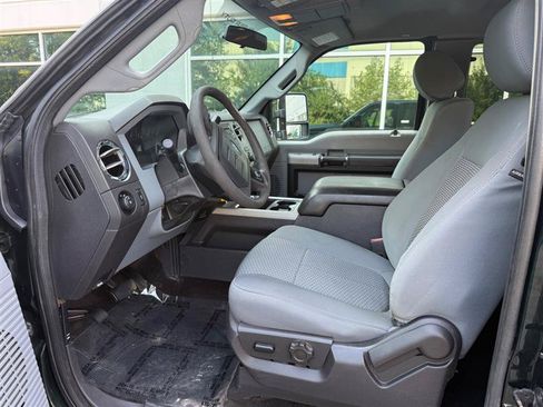 Used 2013 Ford F250 XLT w/ FX4 Off Road Pkg AWD/4WD image 21