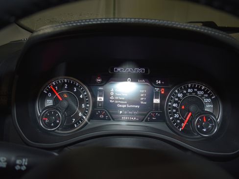 Used 2020 RAM 1500 Laramie image 15