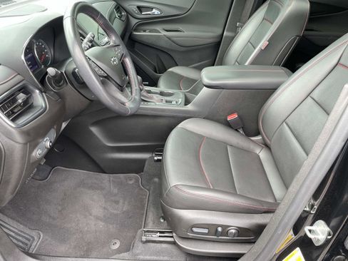 Used 2022 Chevrolet Equinox RS w/ RS Leather Package FWD image 16