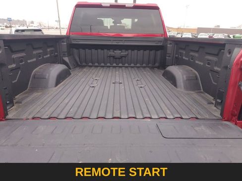 Used 2025 Chevrolet Silverado 3500 LTZ w/ LTZ Convenience Package image 19