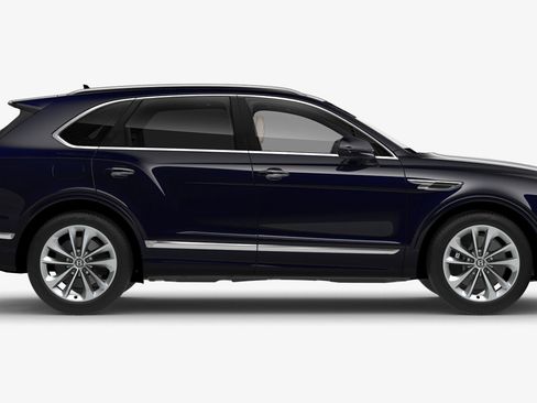 New 2025 Bentley Bentayga Plug-In Hybrid image 10