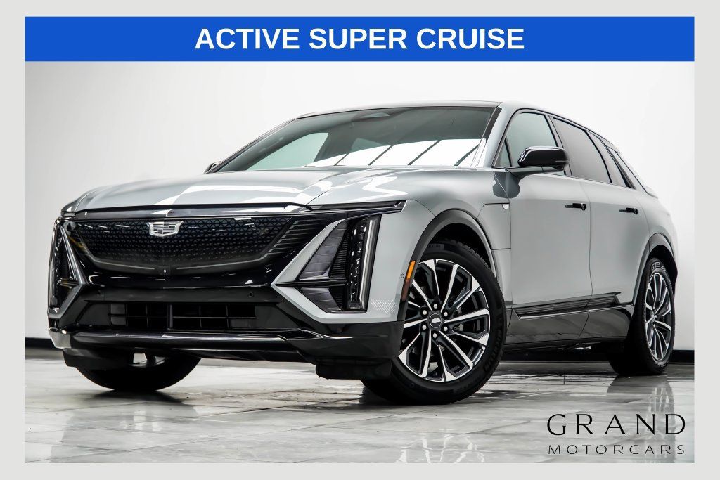 Used 2024 Cadillac Lyriq Sport RWD image 1