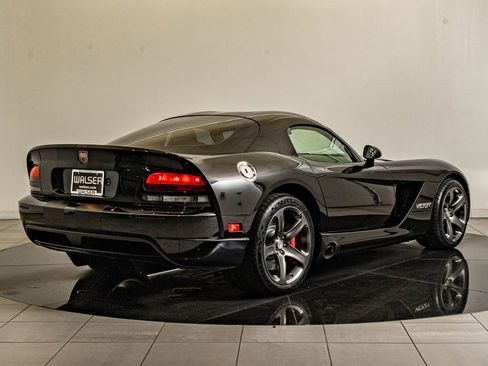 Used 2006 Dodge Viper SRT-10 image 5