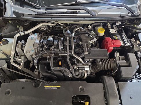 Used 2024 Nissan Sentra SV FWD image 17