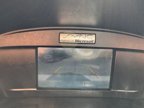 Used 2015 Ford Escape S FWD image 17