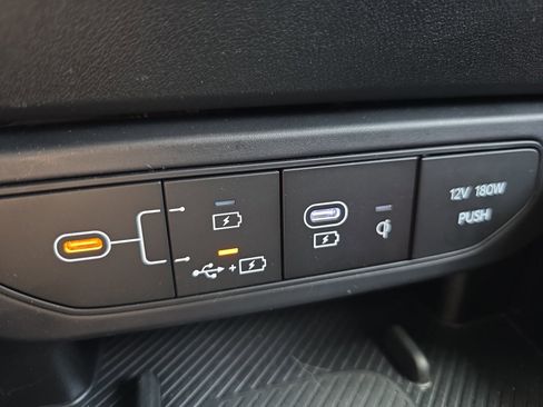 Certified 2025 Kia K4 GT-Line w/ GT-Line Sunroof Package FWD image 19