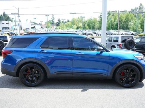 Used 2020 Ford Explorer ST w/ ST Street Pack AWD/4WD image 6