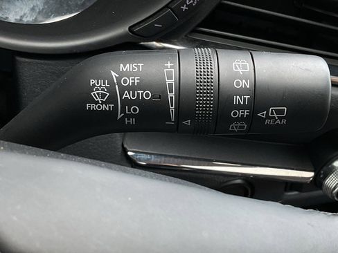 Used 2025 MAZDA CX-30 AWD 2.5 S w/ Preferred Package image 24