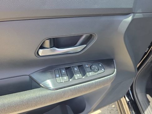 New 2026 Nissan Kicks SV AWD/4WD image 14