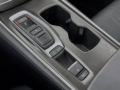 Certified 2018 Honda Accord EX-L image 16