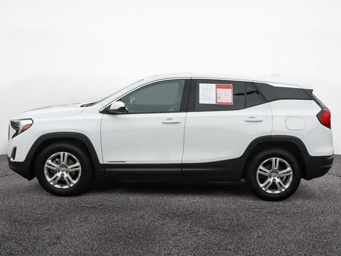 Used 2020 GMC Terrain SLE image 3