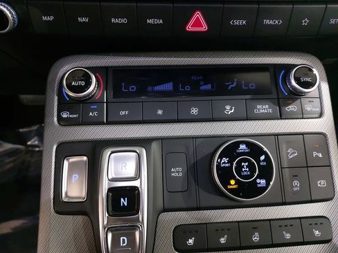 Used 2023 Hyundai Palisade SEL AWD/4WD image 25