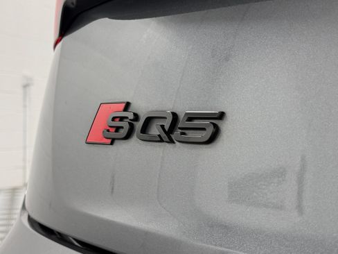 Used 2023 Audi SQ5 Premium Plus w/ Premium Plus Package AWD/4WD image 11
