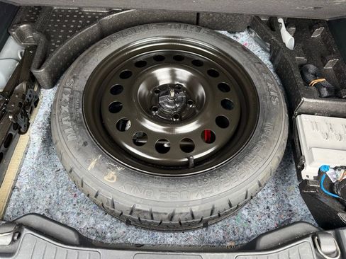 Certified 2023 Ford Escape Platinum w/ Premium Technology Package image 31