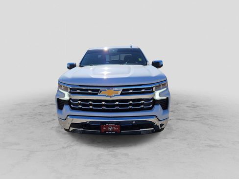Used 2022 Chevrolet Silverado 1500 LTZ w/ LTZ Premium Texas Edition image 3