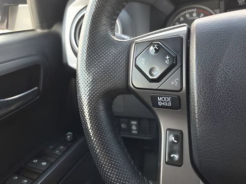 Used 2023 Toyota Tacoma TRD Sport w/ Technology Package AWD/4WD image 18