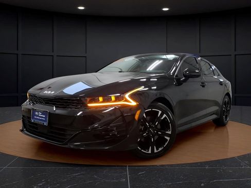 Used 2023 Kia K5 GT-Line AWD/4WD image 3