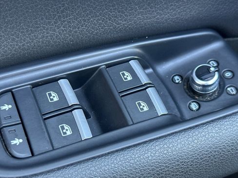 Used 2017 Audi Q7 2.0T Premium image 13