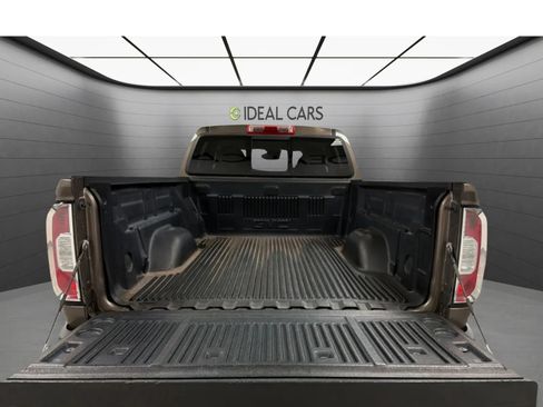 Used 2016 GMC Canyon SLE w/ SLE Convenience Package AWD/4WD image 18