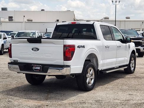 Used 2025 Ford F150 XLT w/ Equipment Group 301A Standard AWD/4WD image 7