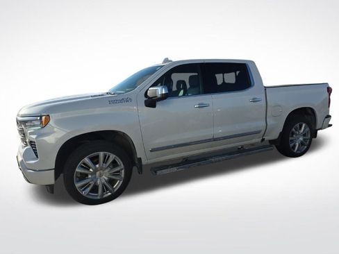 Used 2025 Chevrolet Silverado 1500 High Country image 37