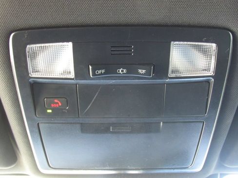 Certified 2023 Toyota Tacoma TRD Sport AWD/4WD image 28