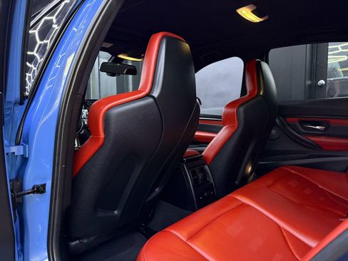 Used 2018 BMW M3 w/ Executive Package RWD image 19