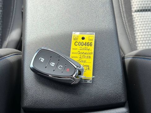 New 2026 Chevrolet Trax LT w/ Driver Confidence Package FWD image 32