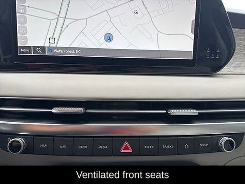 Used 2023 Hyundai Palisade Calligraphy image 44