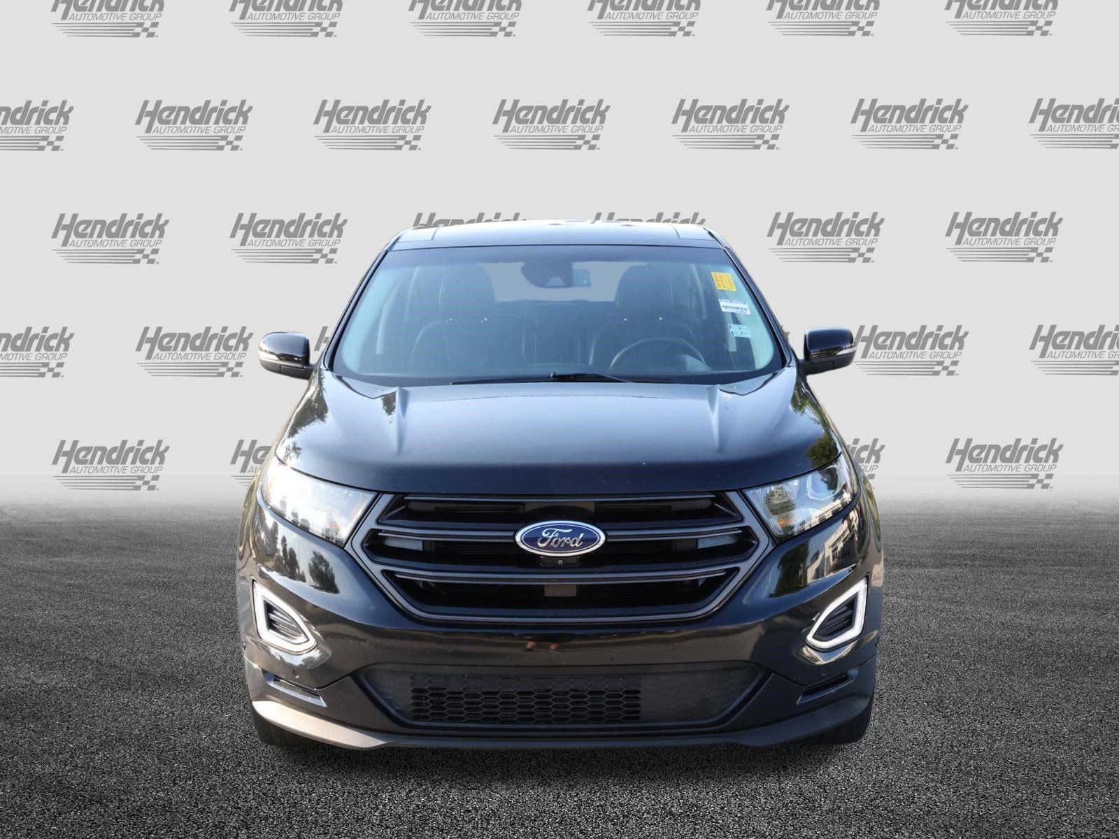 Used 2017 Ford Edge Sport w/ Equipment Group 401A AWD/4WD image 3